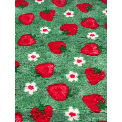 Vet/Dry Bed *Rubberback* Strawberry Fields *** 50cm Long x 1.5m wide ***